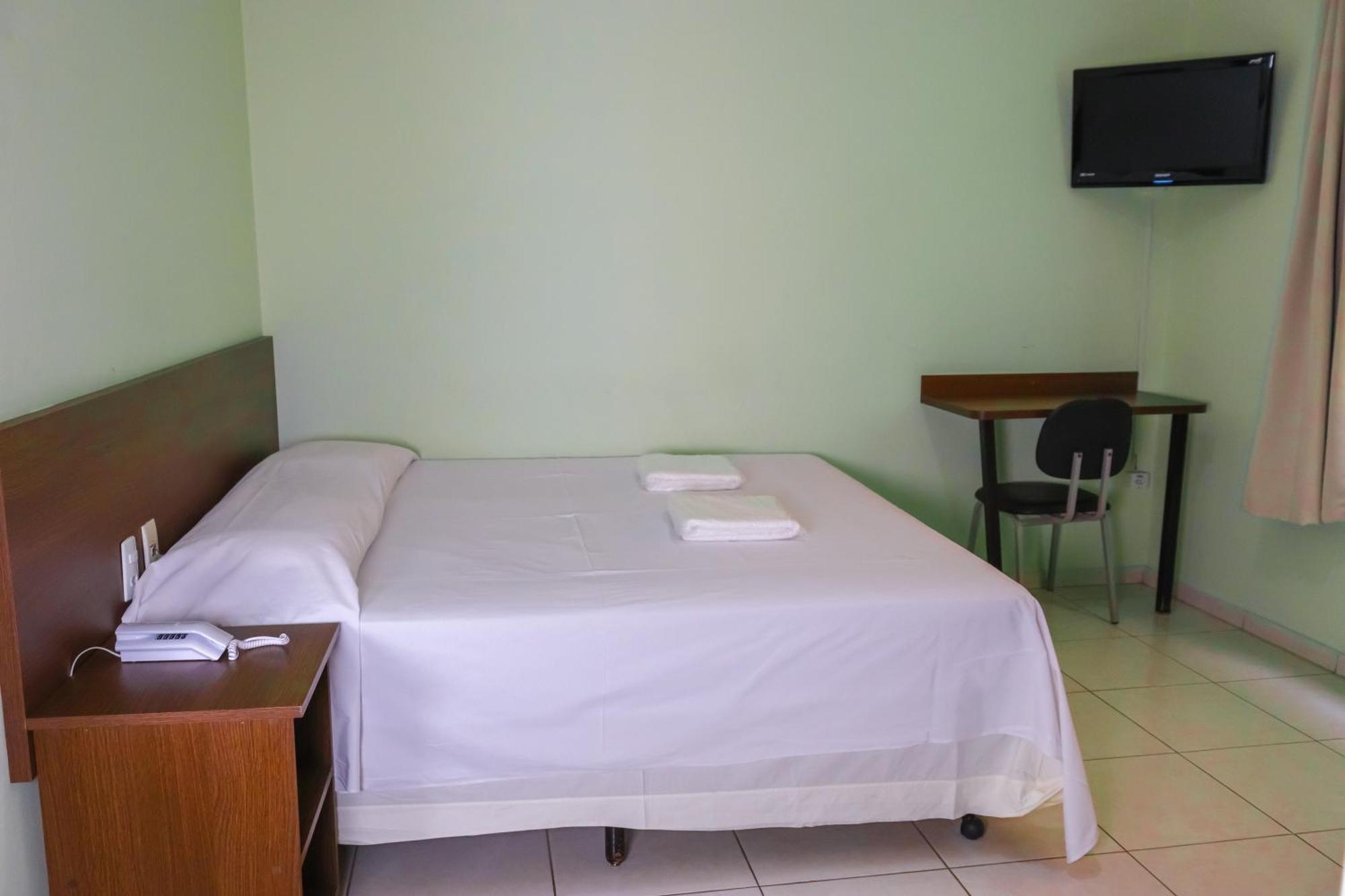 Trindade Plaza Hotel Екстериор снимка
